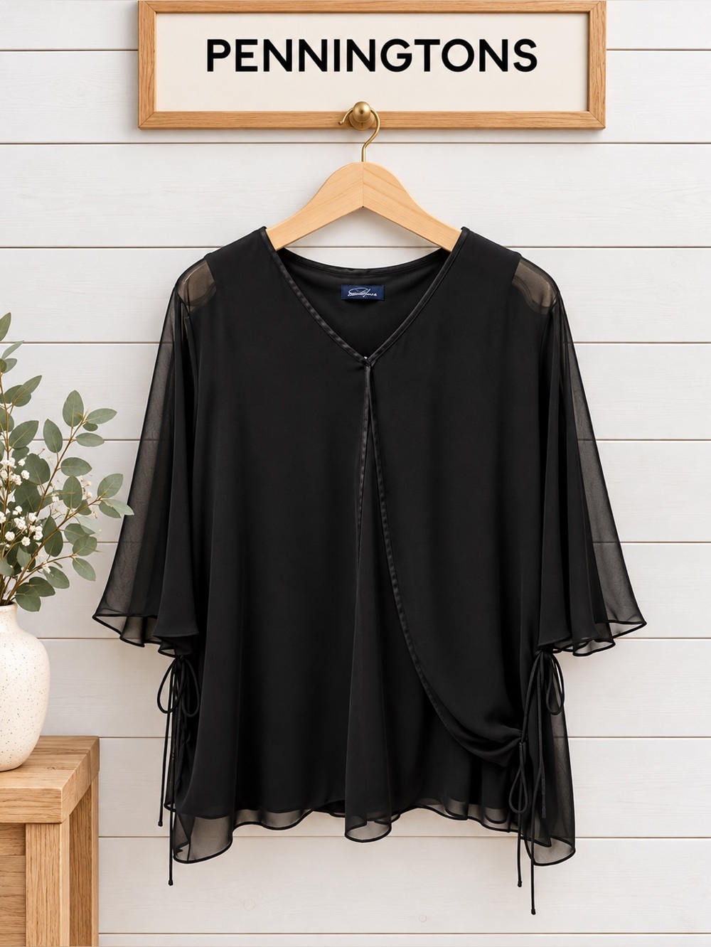 Black Batwing Top – Penningtons – Size X